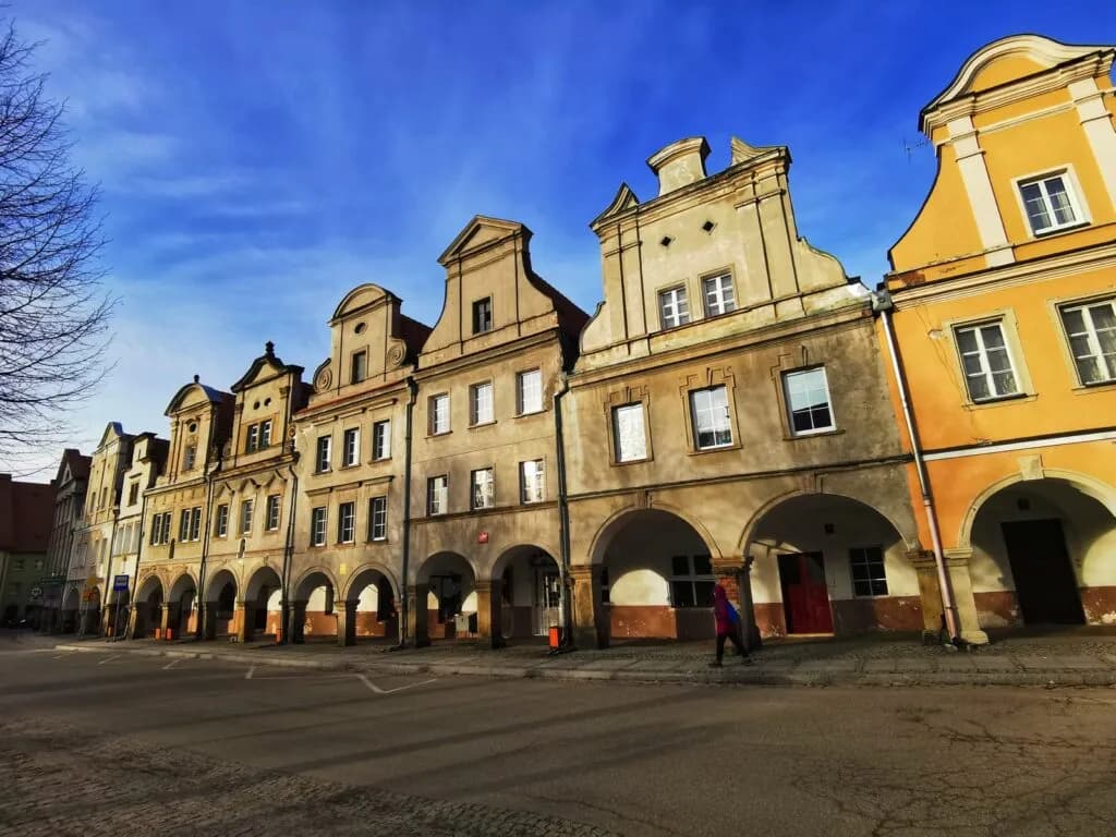 Najlepsze atrakcje w Chełmsku Śląskim, które musisz zobaczyć