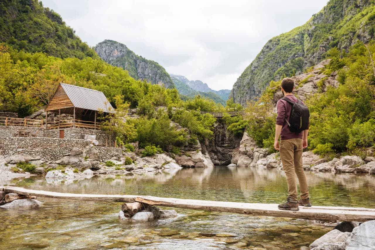 Albania wakacje czy jest bezpiecznie? Odkryj prawdę o zagrożeniach