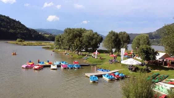 Atrakcje nad jeziorem Międzybrodzkim, które musisz zobaczyć w okolicy