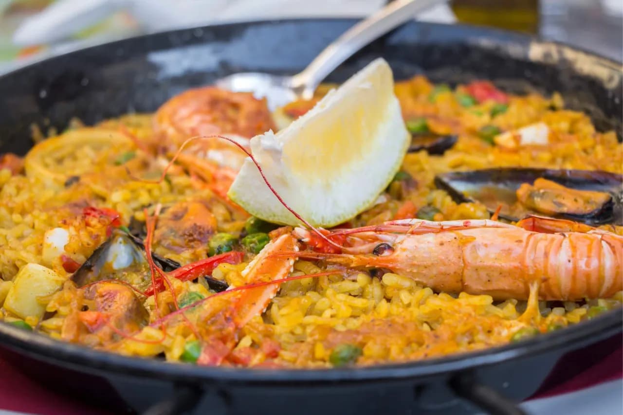 Co zjeść w Hiszpanii? Odkryj smaki, które musisz spróbować