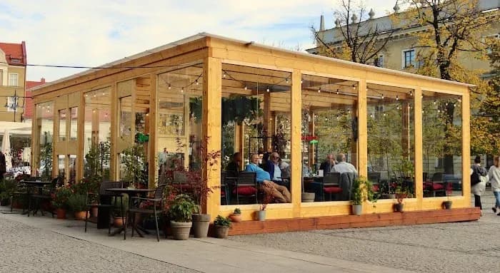 Gdzie zjeść w Ostrowie? Odkryj najlepsze lokale i smaki