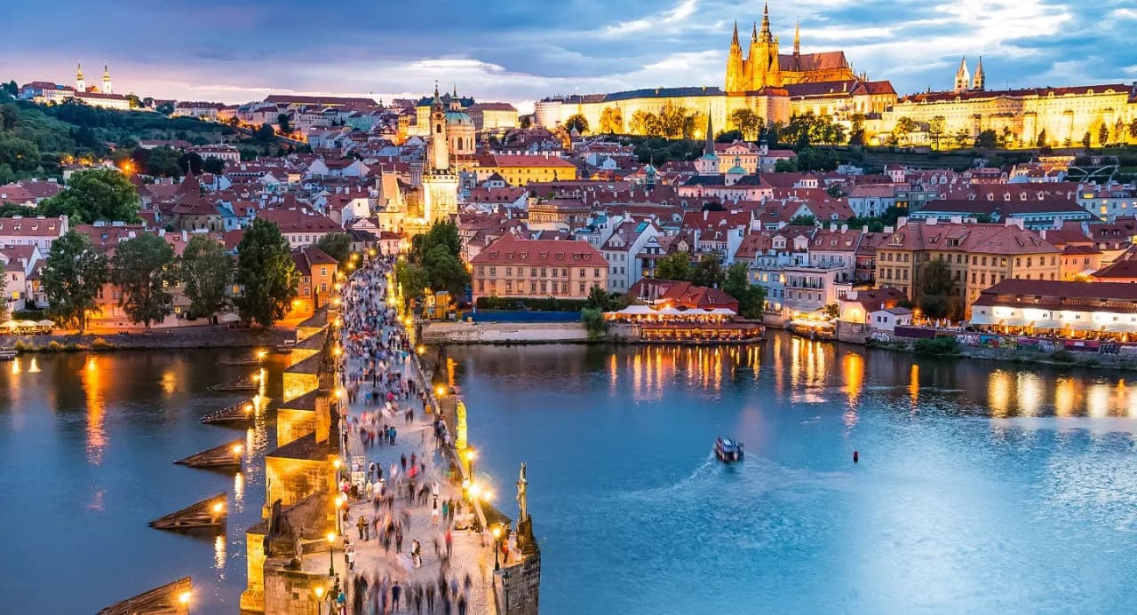 Ile kosztuje nocleg w Pradze? Ceny, które Cię zaskoczą
