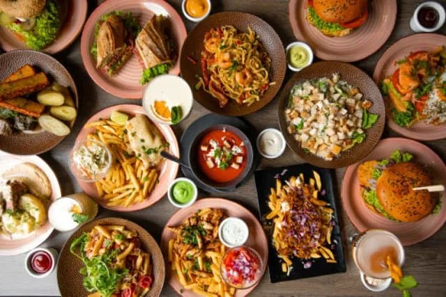 Gdzie zjeść w Częstochowie? Odkryj najlepsze restauracje i smaki