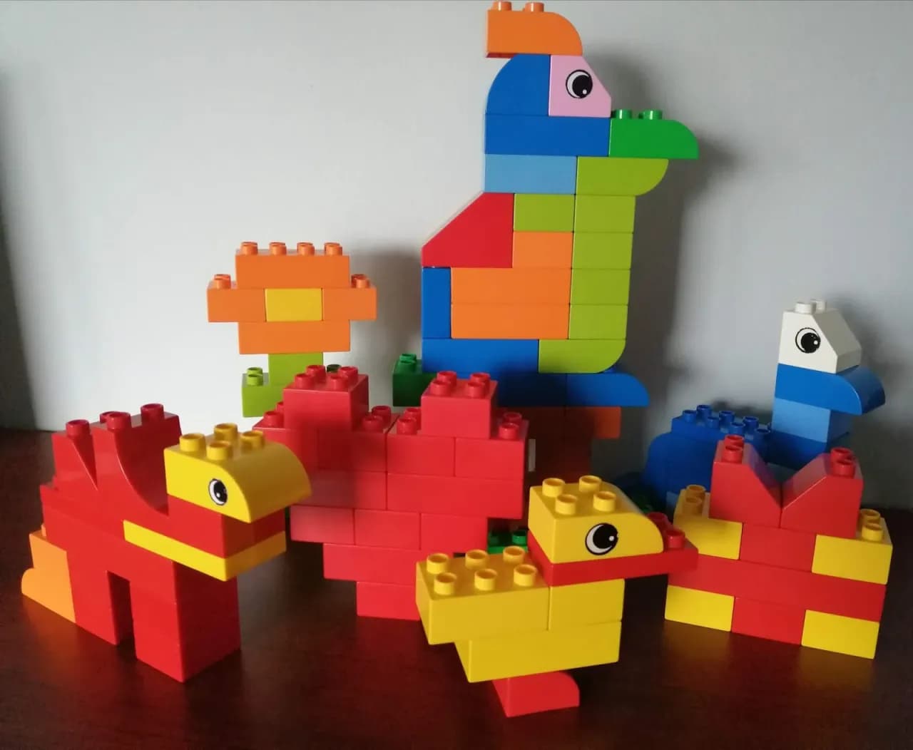 W jakim kraju wynaleziono klocki Lego? Odkryj ich fascynującą historię